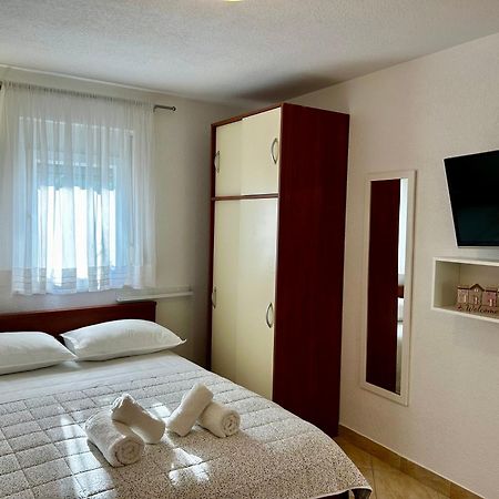 Dinka Apartment Traù Esterno foto