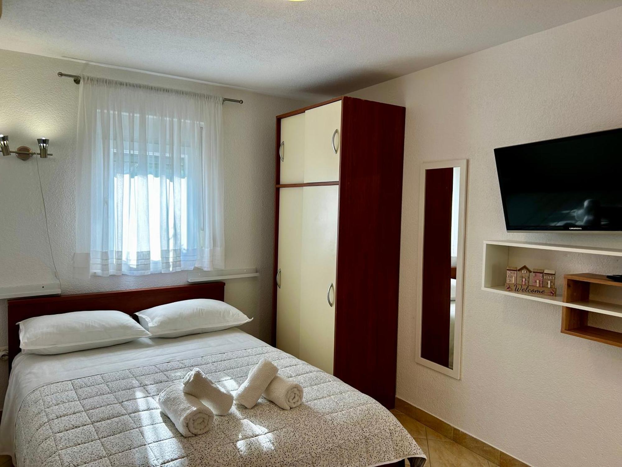 Dinka Apartment Traù Esterno foto