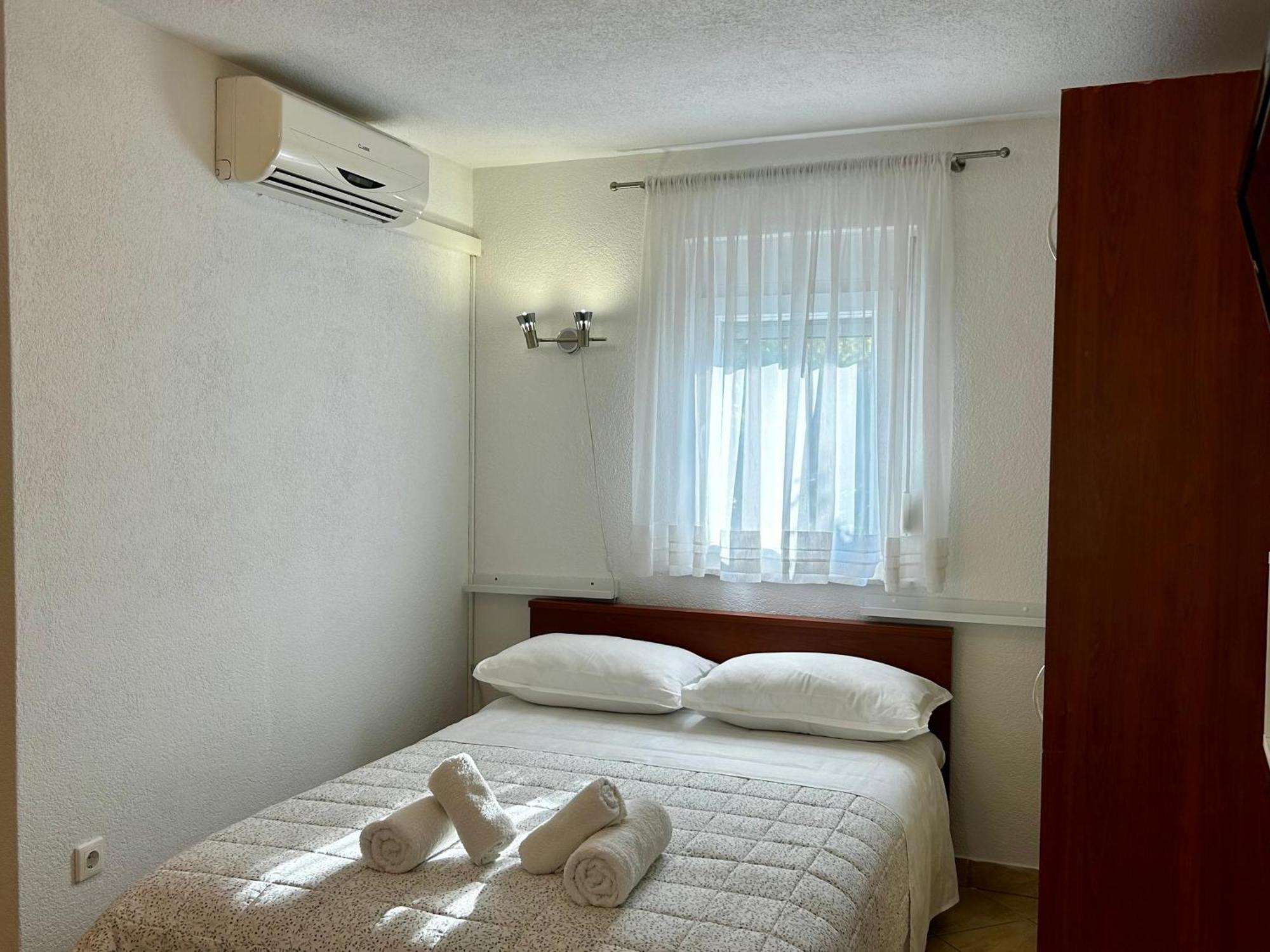 Dinka Apartment Traù Esterno foto